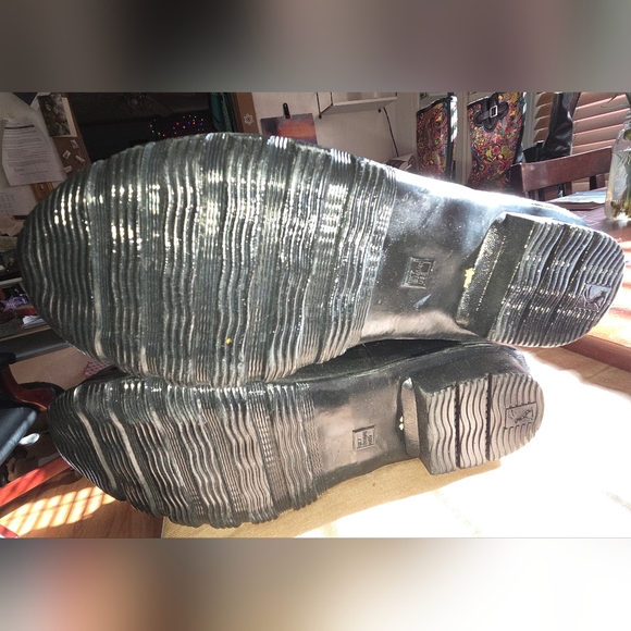 Joules Evedon Glossy Black Boots with Red Ribbon Women's Size 9 - Picture 9 of 9